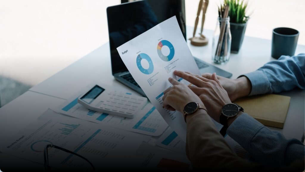 Strategic Pricing in Front Office: A Complete Guide to Maximizing Revenue and Guest Satisfaction Strategic Pricing in Front Office: A Complete Guide to Maximizing Revenue and Guest Satisfaction